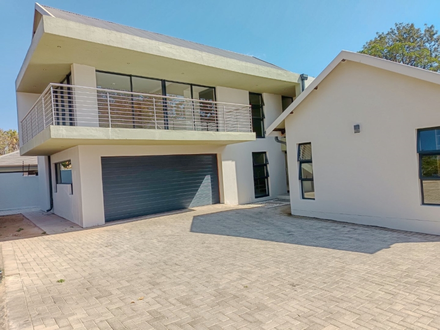 To Let 4 Bedroom Property for Rent in White River Ext 9 Mpumalanga