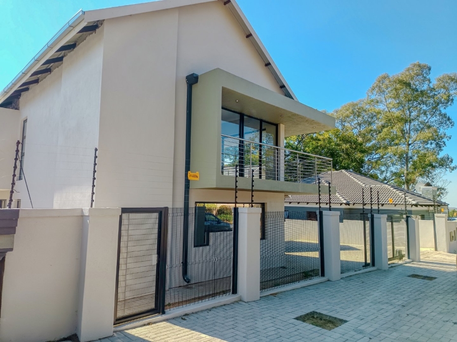 To Let 4 Bedroom Property for Rent in White River Ext 9 Mpumalanga