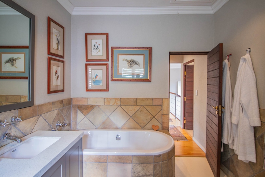 3 Bedroom Property for Sale in White River Country Estate Mpumalanga