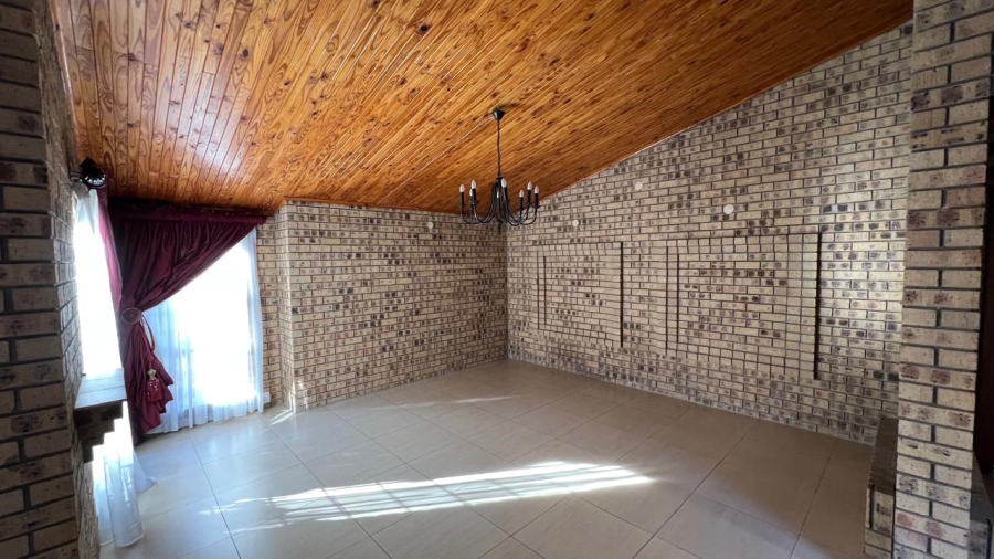 4 Bedroom Property for Sale in Secunda Mpumalanga