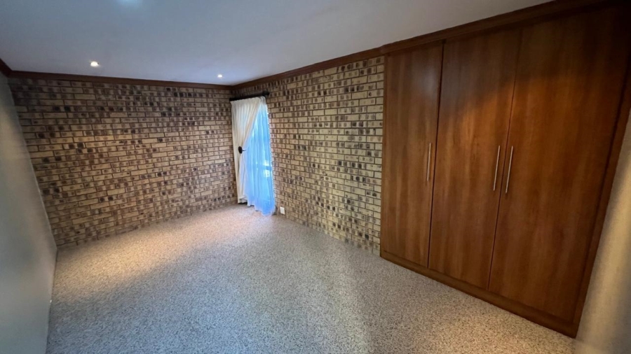 4 Bedroom Property for Sale in Secunda Mpumalanga