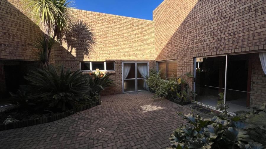 4 Bedroom Property for Sale in Secunda Mpumalanga