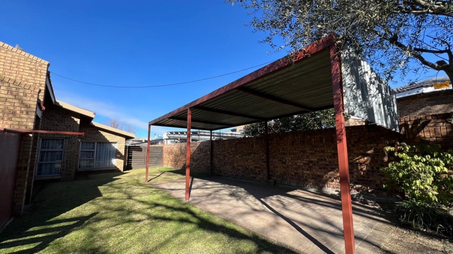4 Bedroom Property for Sale in Secunda Mpumalanga