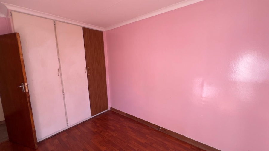 4 Bedroom Property for Sale in Kruinpark Mpumalanga