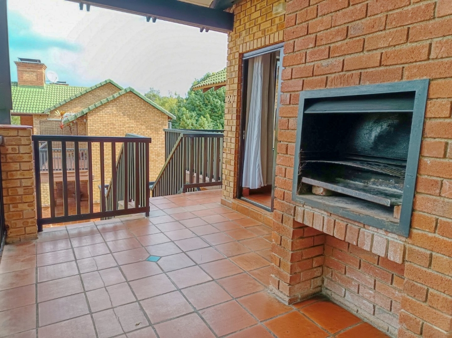 3 Bedroom Property for Sale in Greenway Woods Mpumalanga