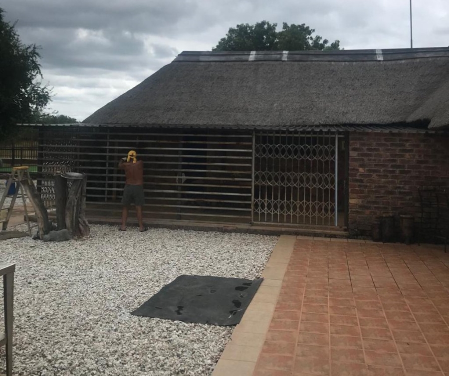 6 Bedroom Property for Sale in Marble Hall Mpumalanga