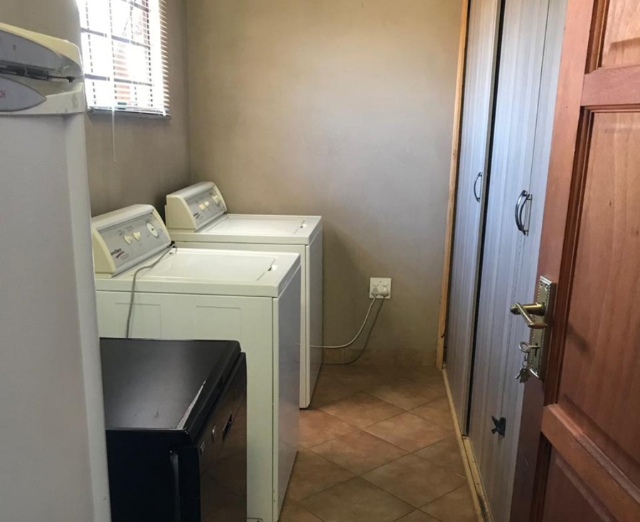 6 Bedroom Property for Sale in Marble Hall Mpumalanga