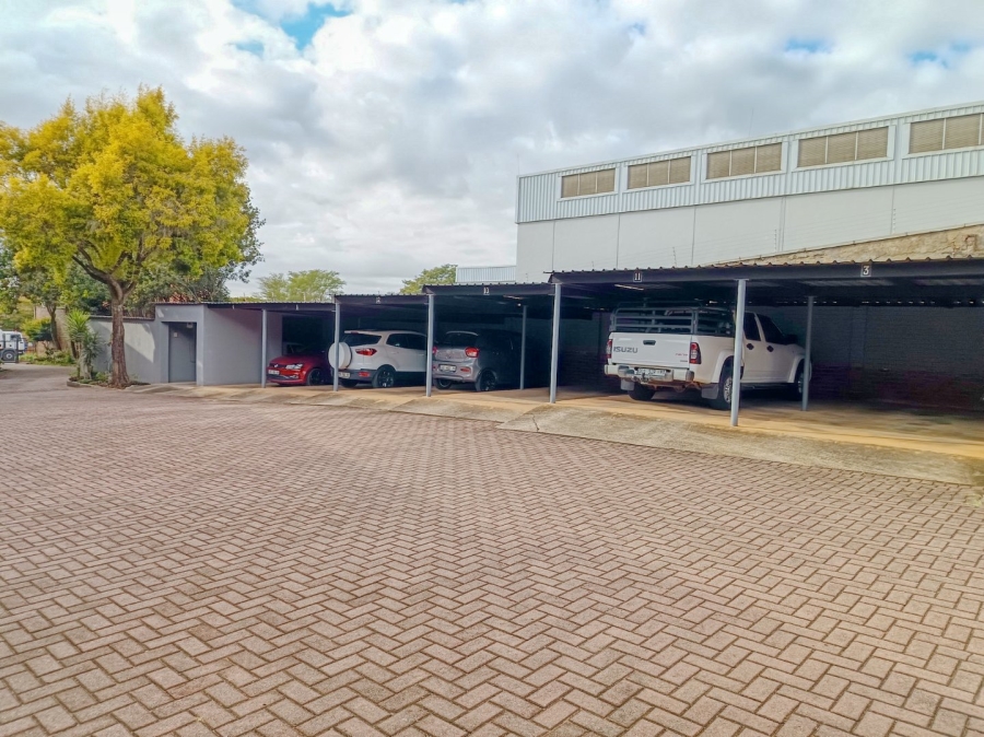 To Let 1 Bedroom Property for Rent in White River Mpumalanga