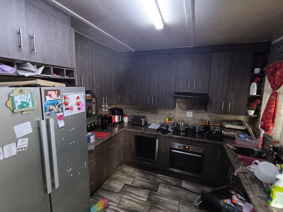 3 Bedroom Property for Sale in Witbank Ext 41 Mpumalanga