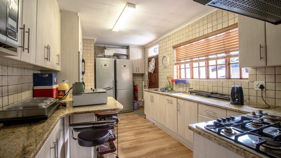 9 Bedroom Property for Sale in Secunda Mpumalanga