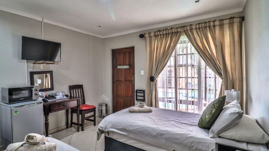 9 Bedroom Property for Sale in Secunda Mpumalanga