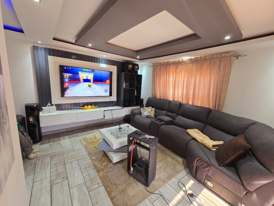 3 Bedroom Property for Sale in Duvha Park Mpumalanga
