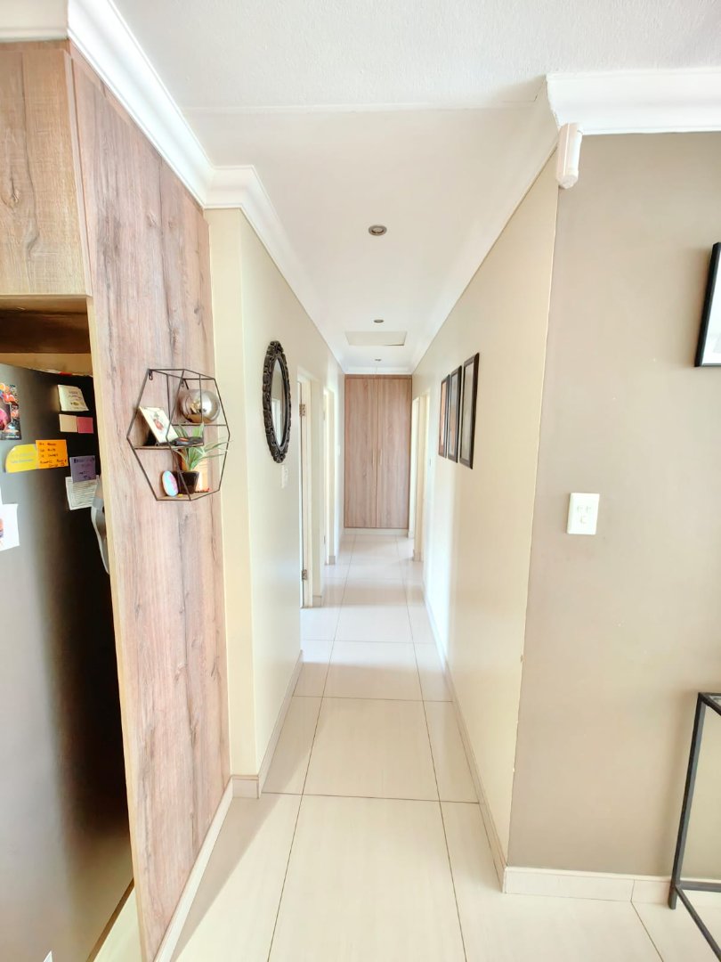 3 Bedroom Property for Sale in Noordrand Mpumalanga