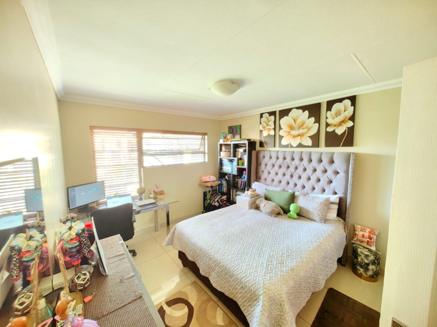3 Bedroom Property for Sale in Noordrand Mpumalanga