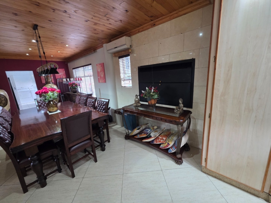 3 Bedroom Property for Sale in Cosmosrand Mpumalanga