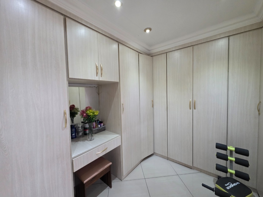 3 Bedroom Property for Sale in Cosmosrand Mpumalanga
