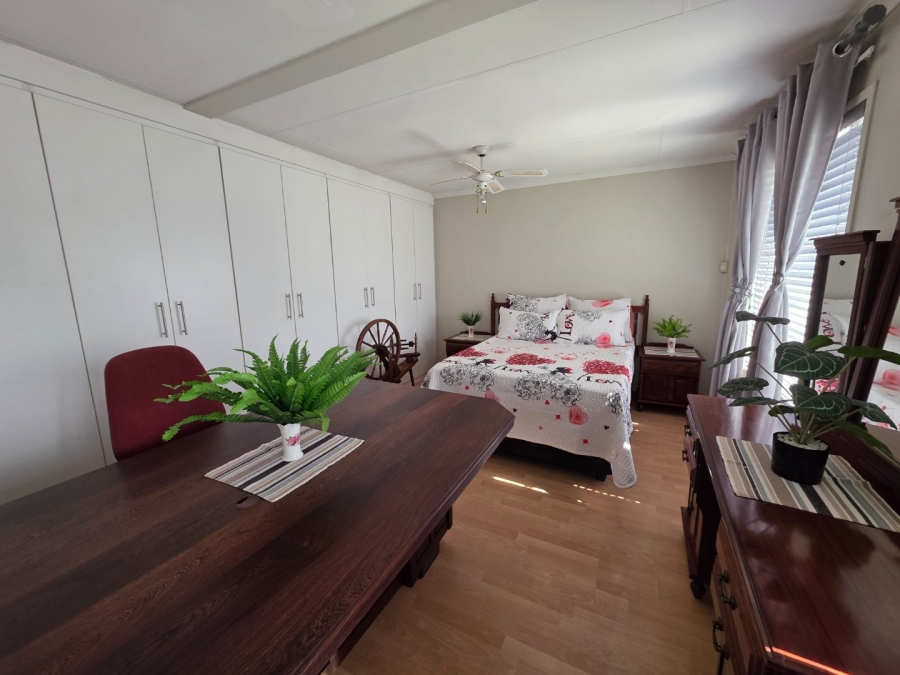 3 Bedroom Property for Sale in Cosmosrand Mpumalanga