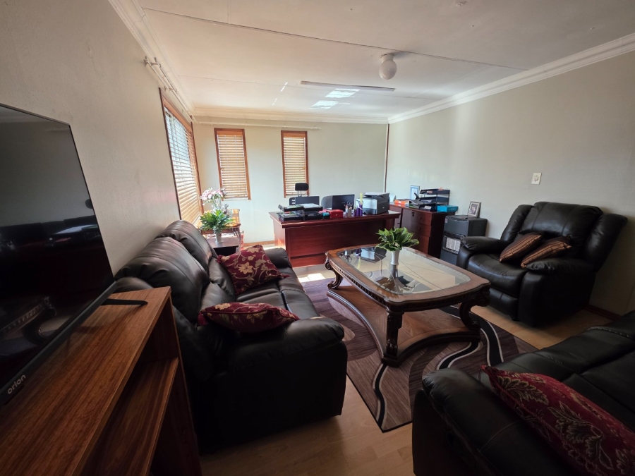 3 Bedroom Property for Sale in Cosmosrand Mpumalanga
