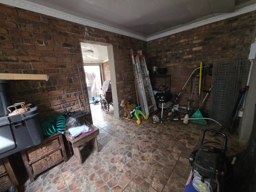3 Bedroom Property for Sale in Cosmosrand Mpumalanga