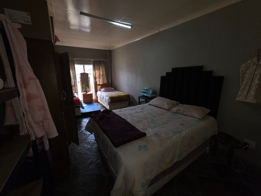 3 Bedroom Property for Sale in Cosmosrand Mpumalanga