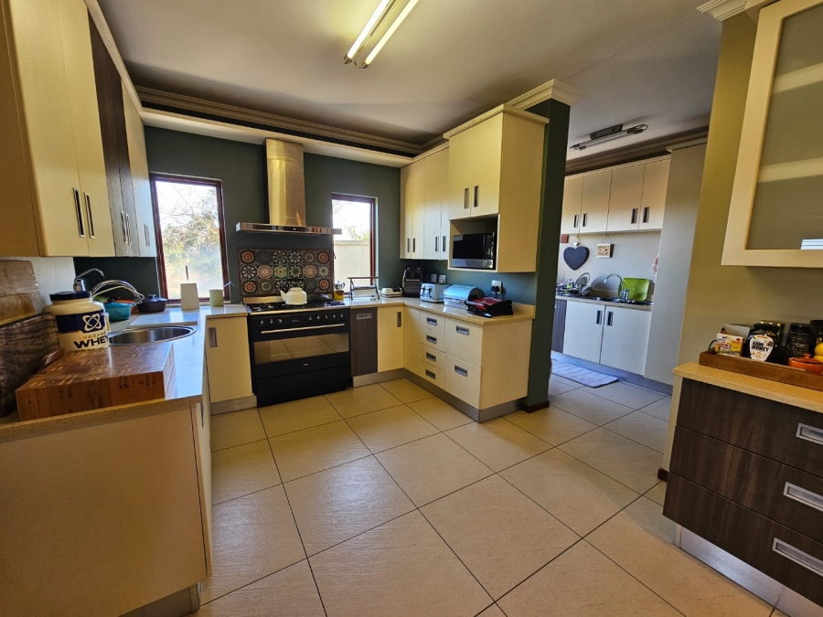 5 Bedroom Property for Sale in Wild Fig Country Estate Mpumalanga