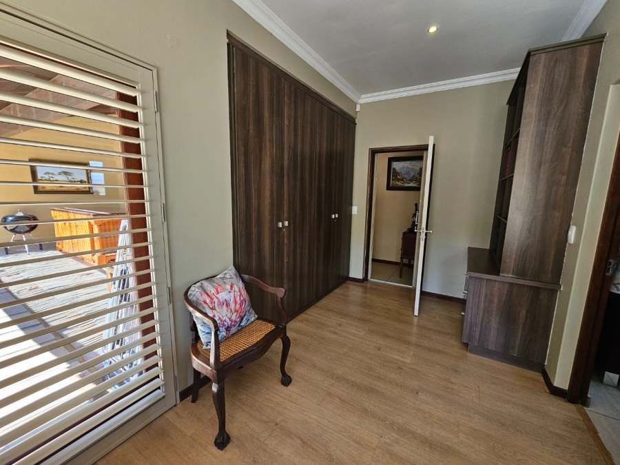 5 Bedroom Property for Sale in Wild Fig Country Estate Mpumalanga