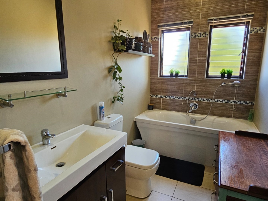 5 Bedroom Property for Sale in Wild Fig Country Estate Mpumalanga