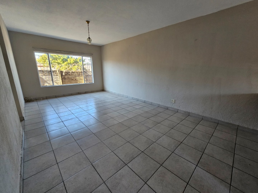 To Let 2 Bedroom Property for Rent in White River Ext 3 Mpumalanga