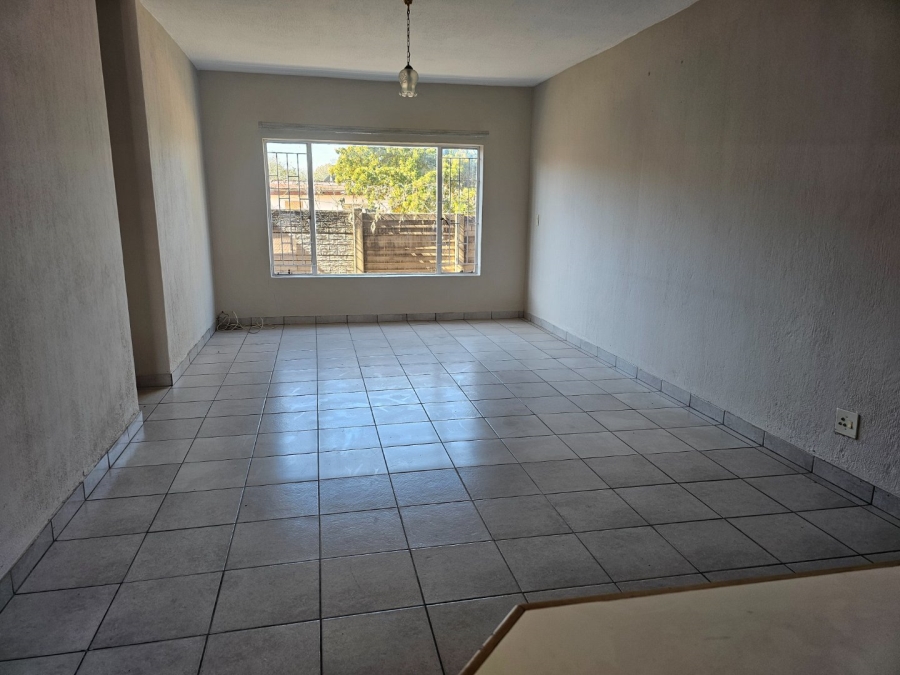 To Let 2 Bedroom Property for Rent in White River Ext 3 Mpumalanga