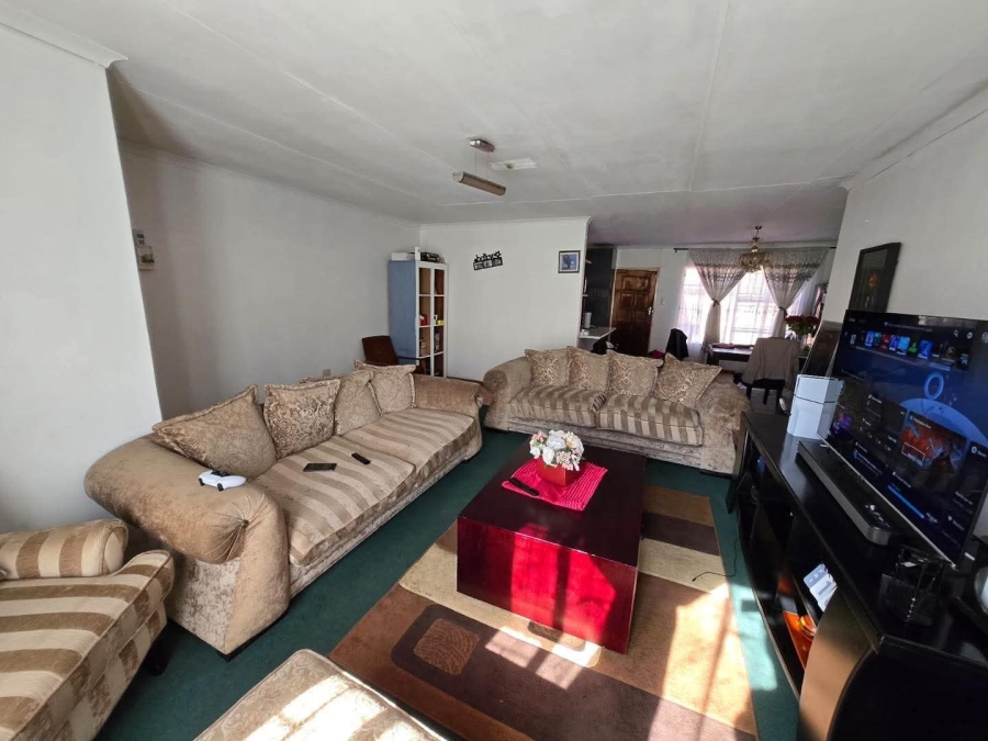 3 Bedroom Property for Sale in Reyno Ridge Mpumalanga