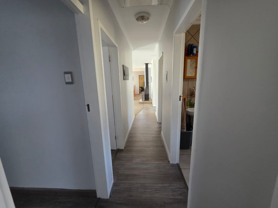 4 Bedroom Property for Sale in Cosmosrand Mpumalanga