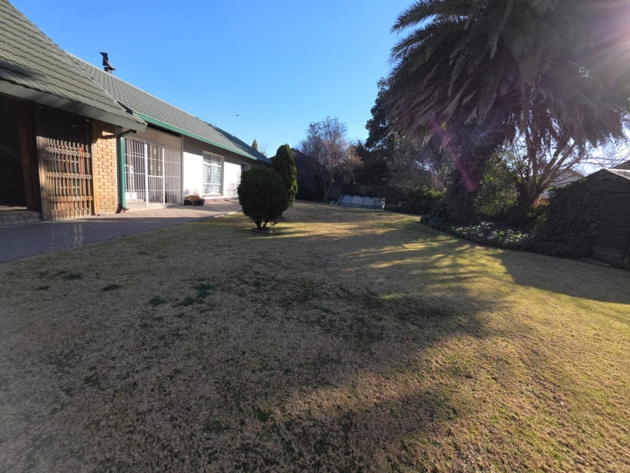 4 Bedroom Property for Sale in Cosmosrand Mpumalanga
