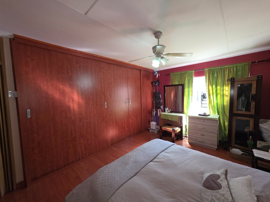 3 Bedroom Property for Sale in Cosmosrand Mpumalanga