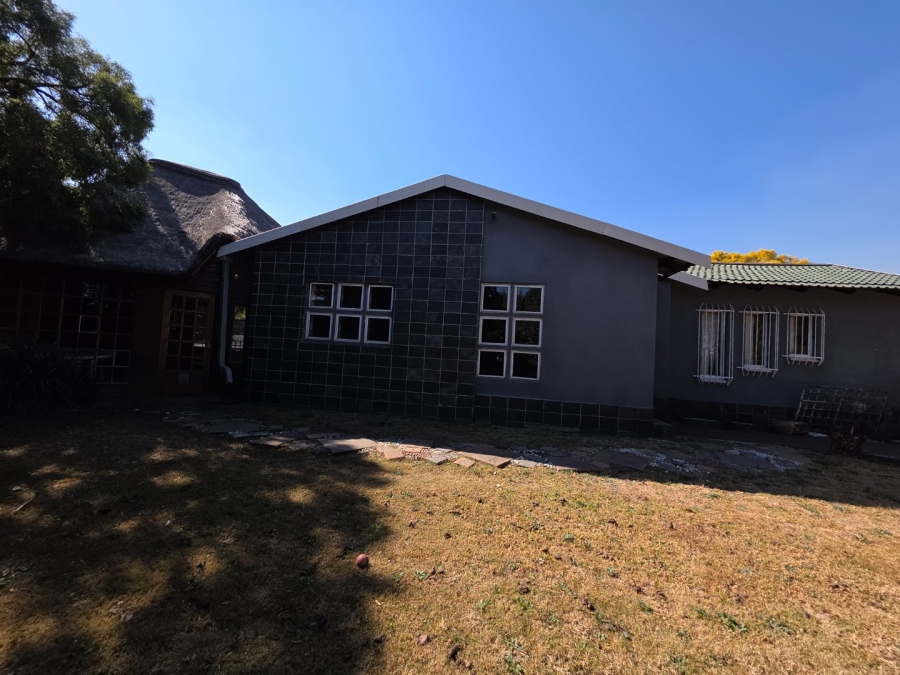 3 Bedroom Property for Sale in Cosmosrand Mpumalanga