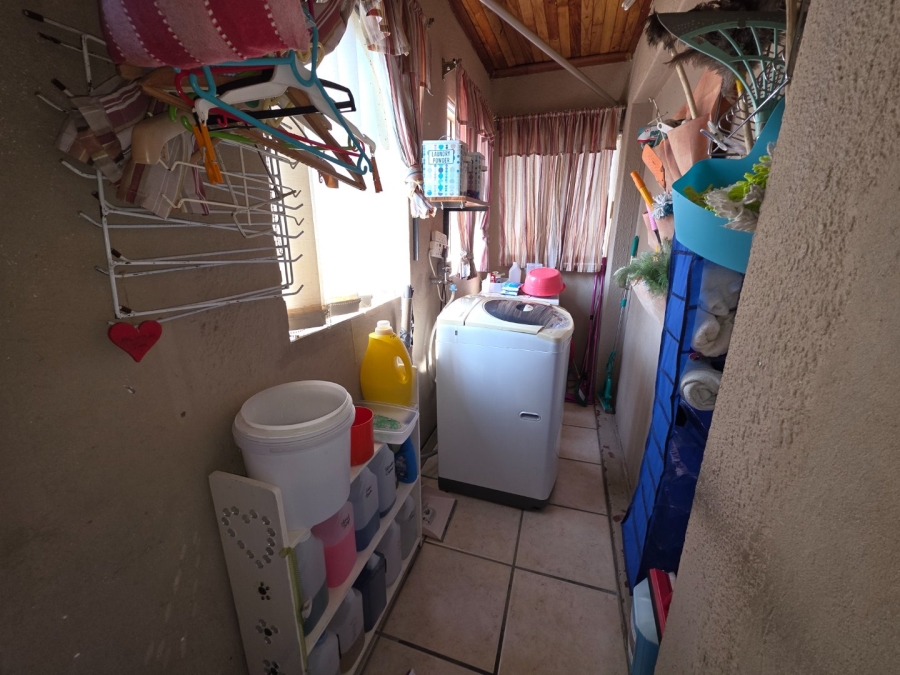 3 Bedroom Property for Sale in Cosmosrand Mpumalanga