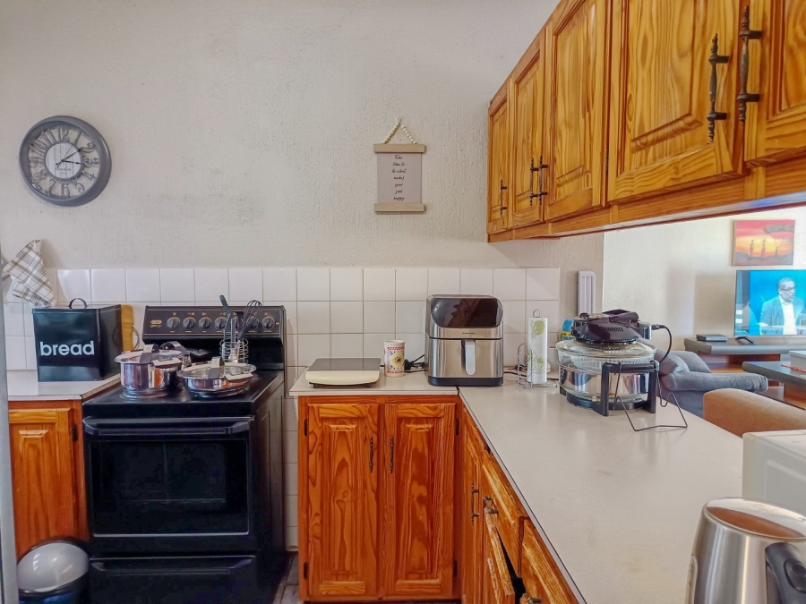 To Let 2 Bedroom Property for Rent in White River Mpumalanga