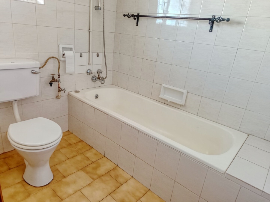 1 Bedroom Property for Sale in White River Mpumalanga