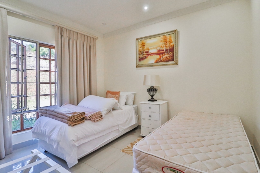To Let 5 Bedroom Property for Rent in Wild Fig Country Estate Mpumalanga