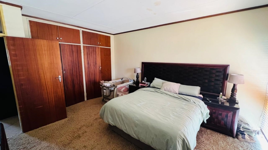 3 Bedroom Property for Sale in Secunda Mpumalanga