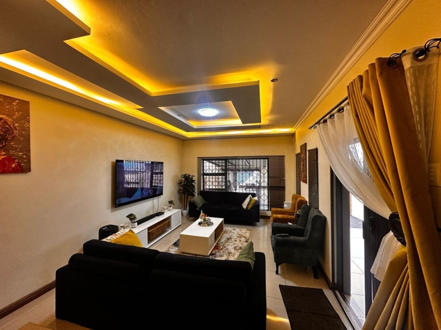 To Let 3 Bedroom Property for Rent in Ben Fleur Mpumalanga