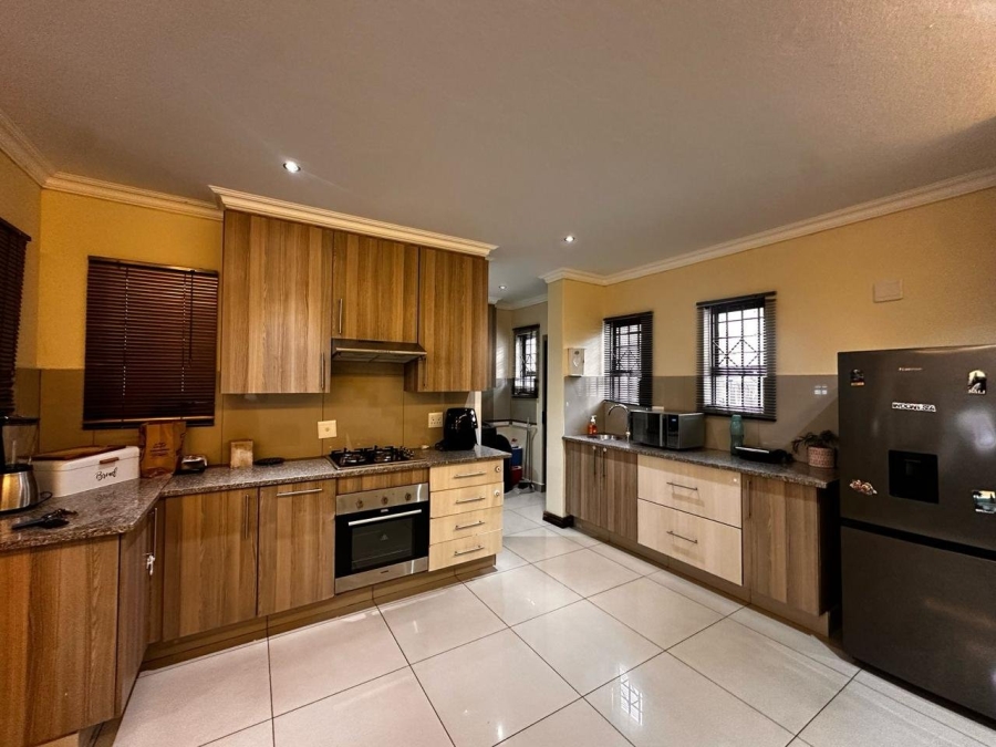 To Let 3 Bedroom Property for Rent in Ben Fleur Mpumalanga