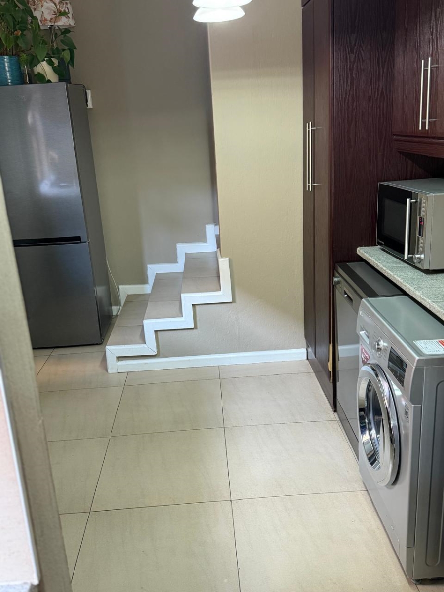 To Let 4 Bedroom Property for Rent in Suidheuwel Mpumalanga