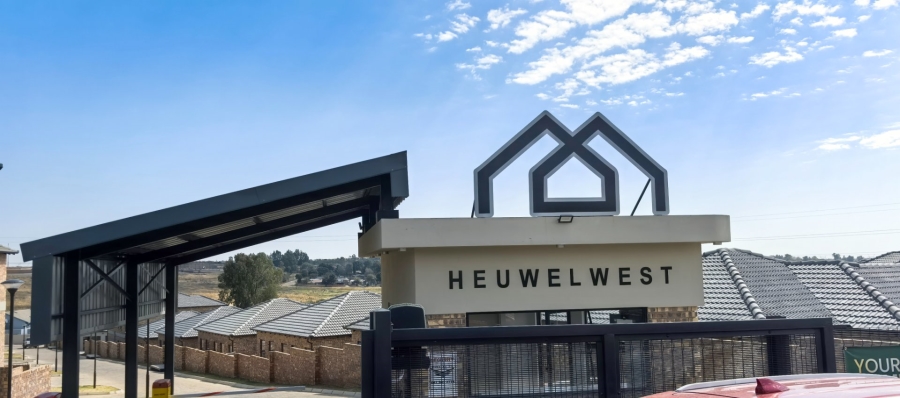 3 Bedroom Property for Sale in Die Heuwel Ext 4 Mpumalanga