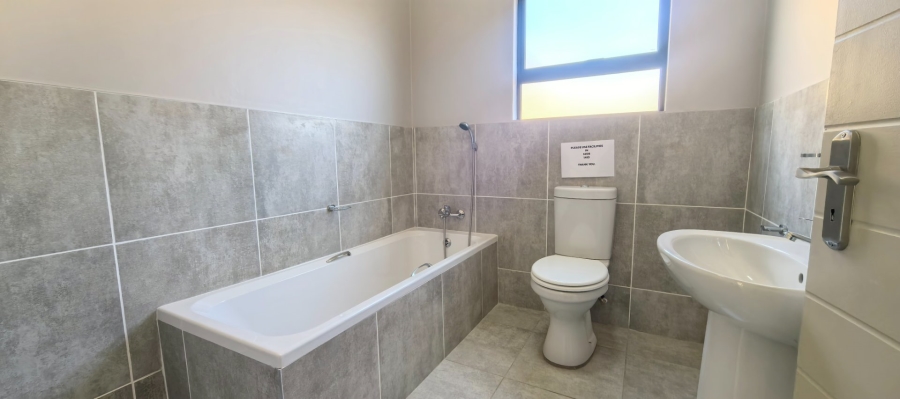 3 Bedroom Property for Sale in Die Heuwel Ext 4 Mpumalanga