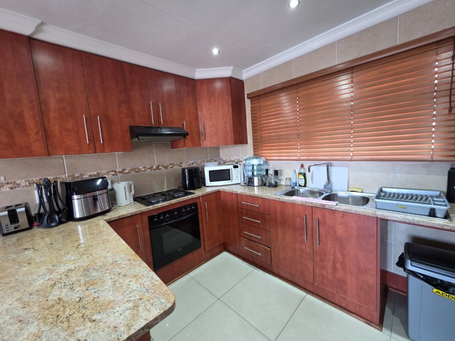 3 Bedroom Property for Sale in Noordrand Mpumalanga