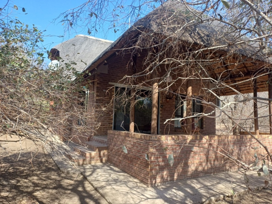2 Bedroom Property for Sale in Marloth Park Mpumalanga