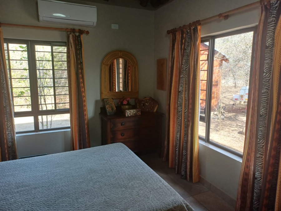 2 Bedroom Property for Sale in Marloth Park Mpumalanga