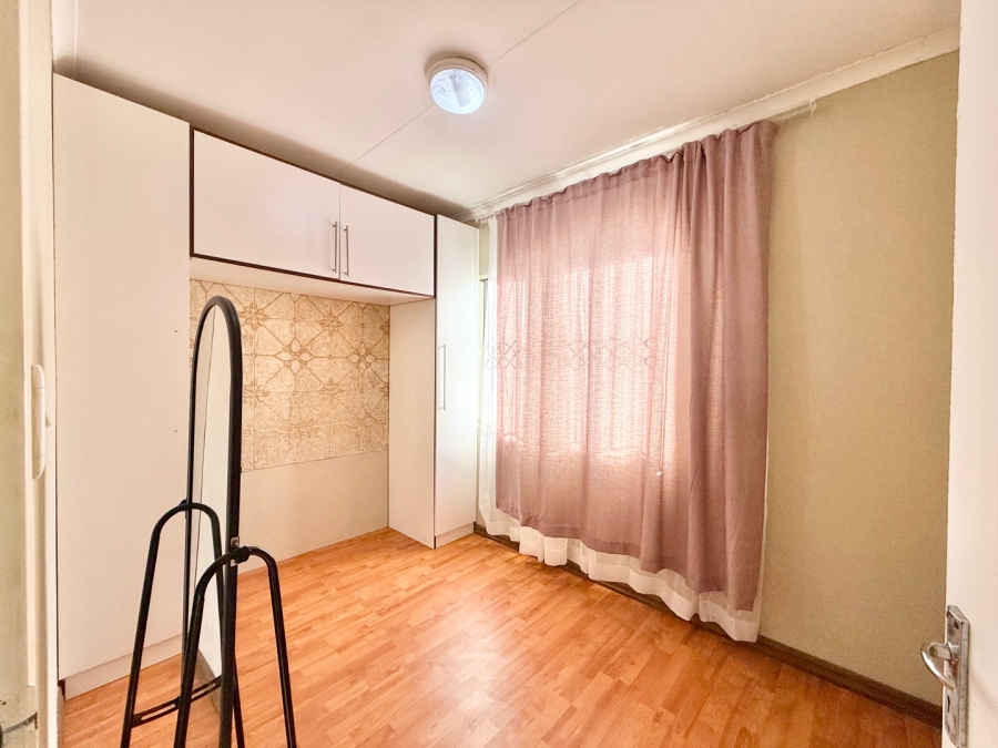 To Let 2 Bedroom Property for Rent in Hlalamandi Mpumalanga