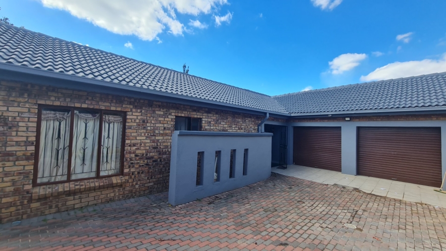 4 Bedroom Property for Sale in Kingsview Mpumalanga
