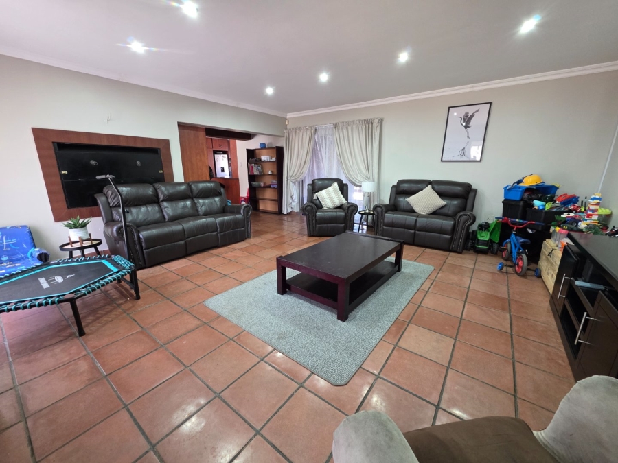 3 Bedroom Property for Sale in Noordrand Mpumalanga